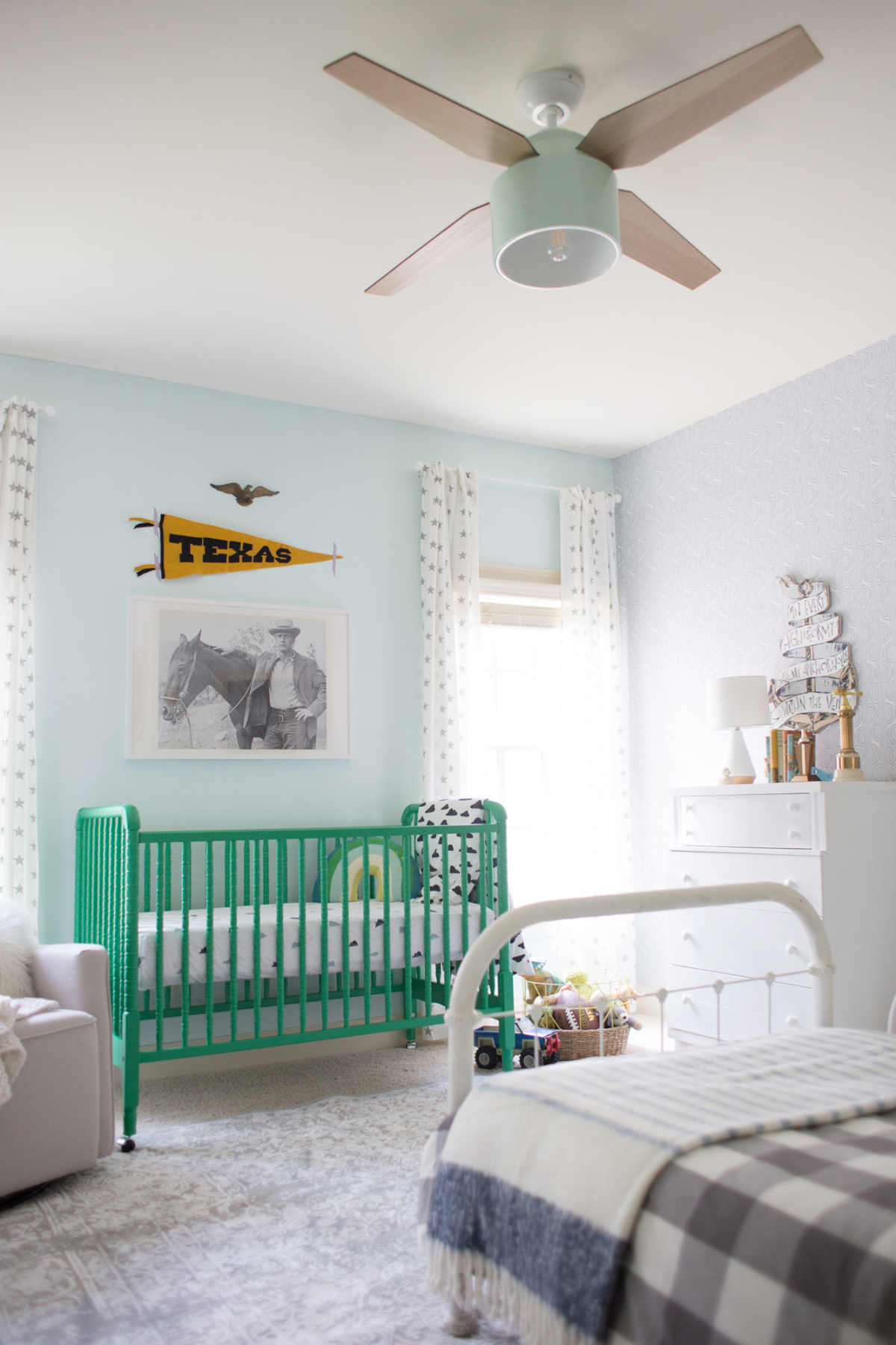 shared cowboy boy bedroom