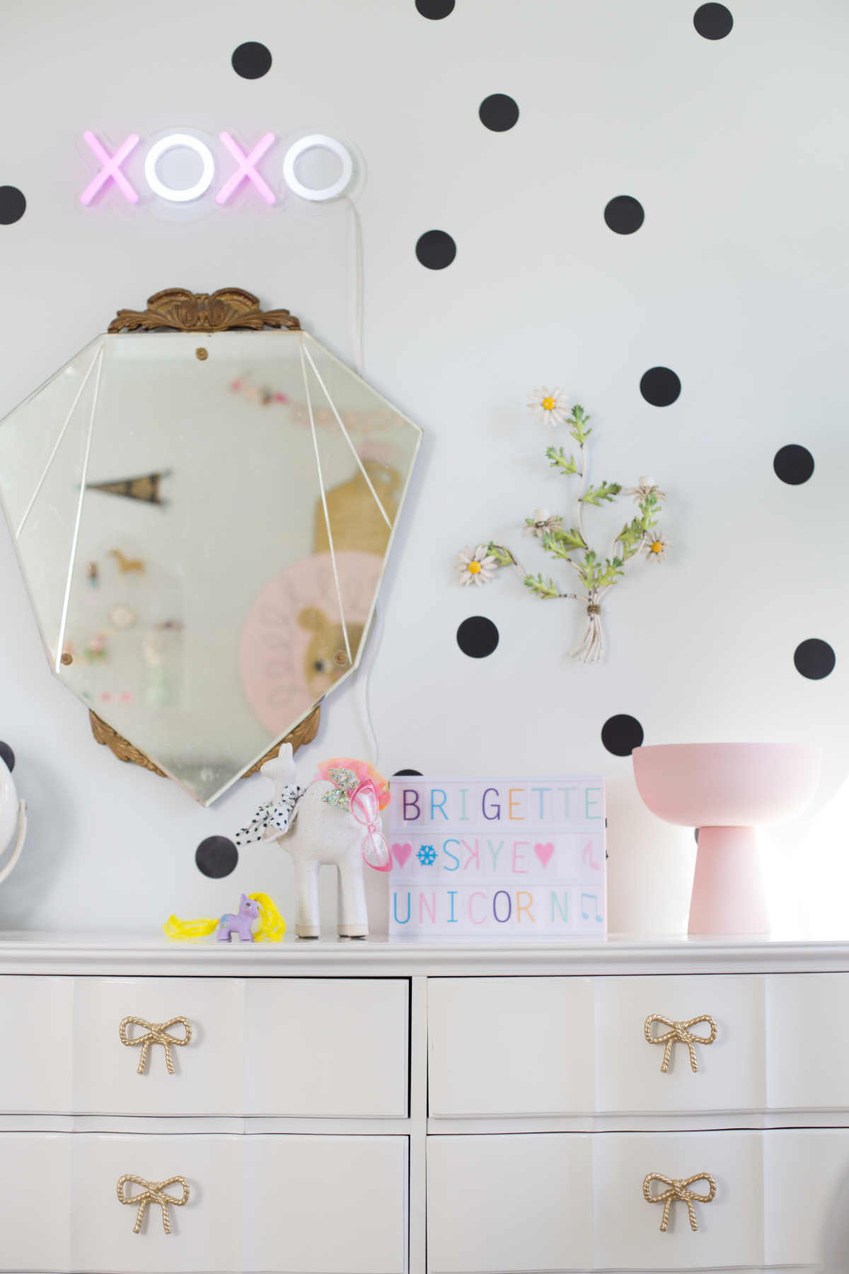 shelf styling in the girls' room