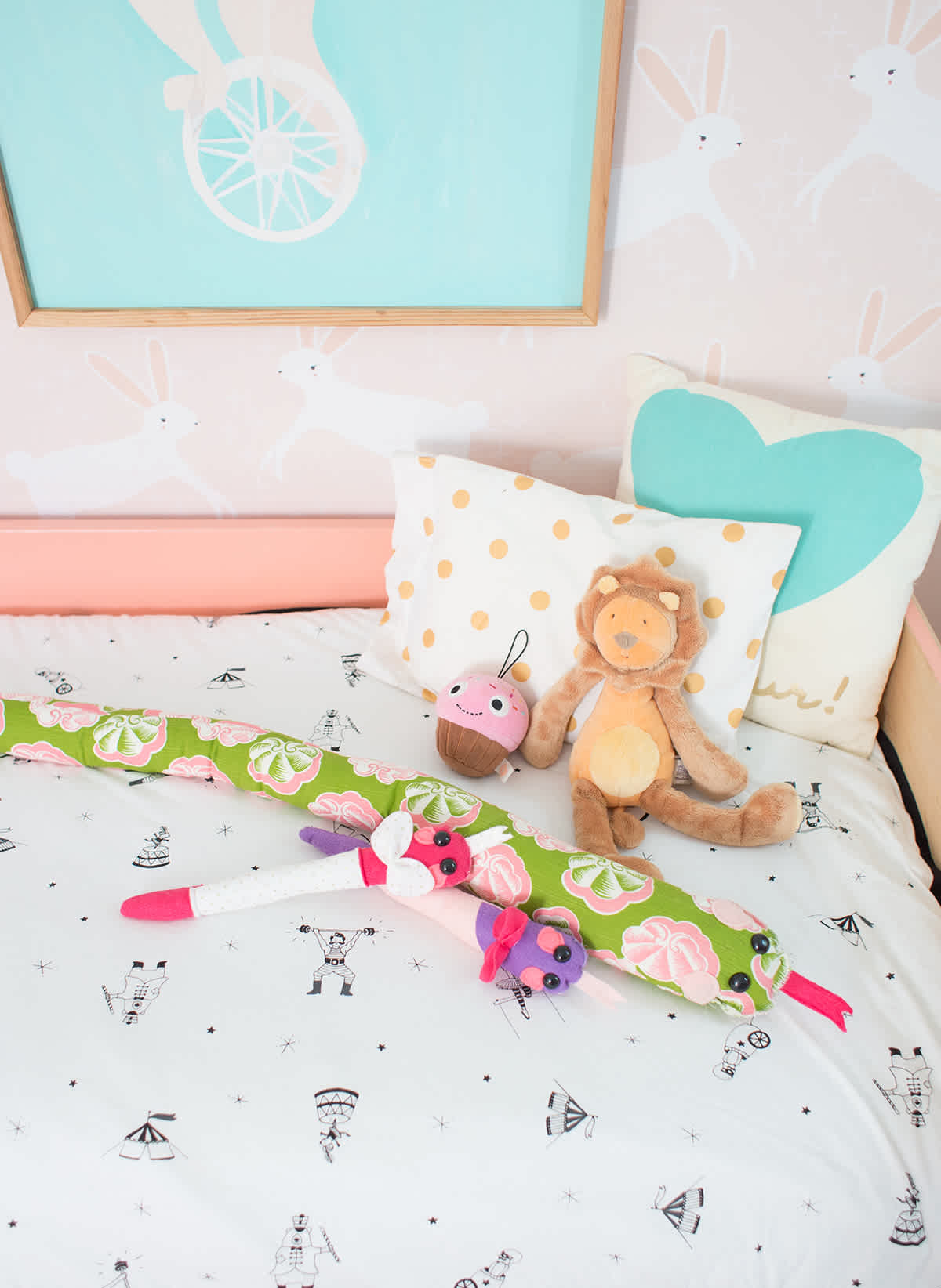 little girl bedding