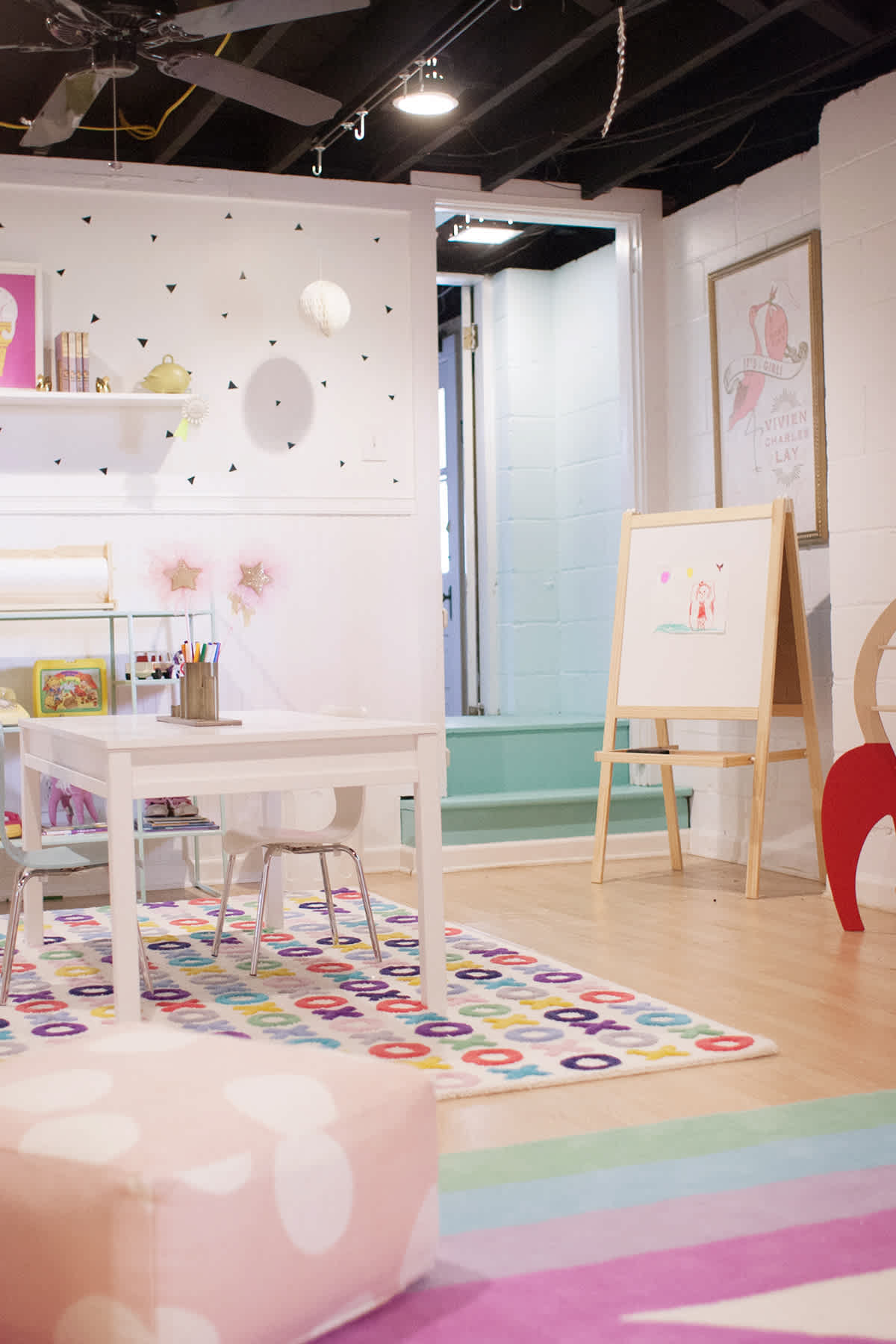 A Playroom For Girls - Lay Baby Lay