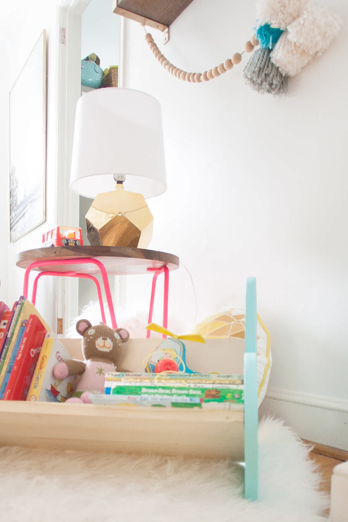 DIY Book Bin DIY bookcase