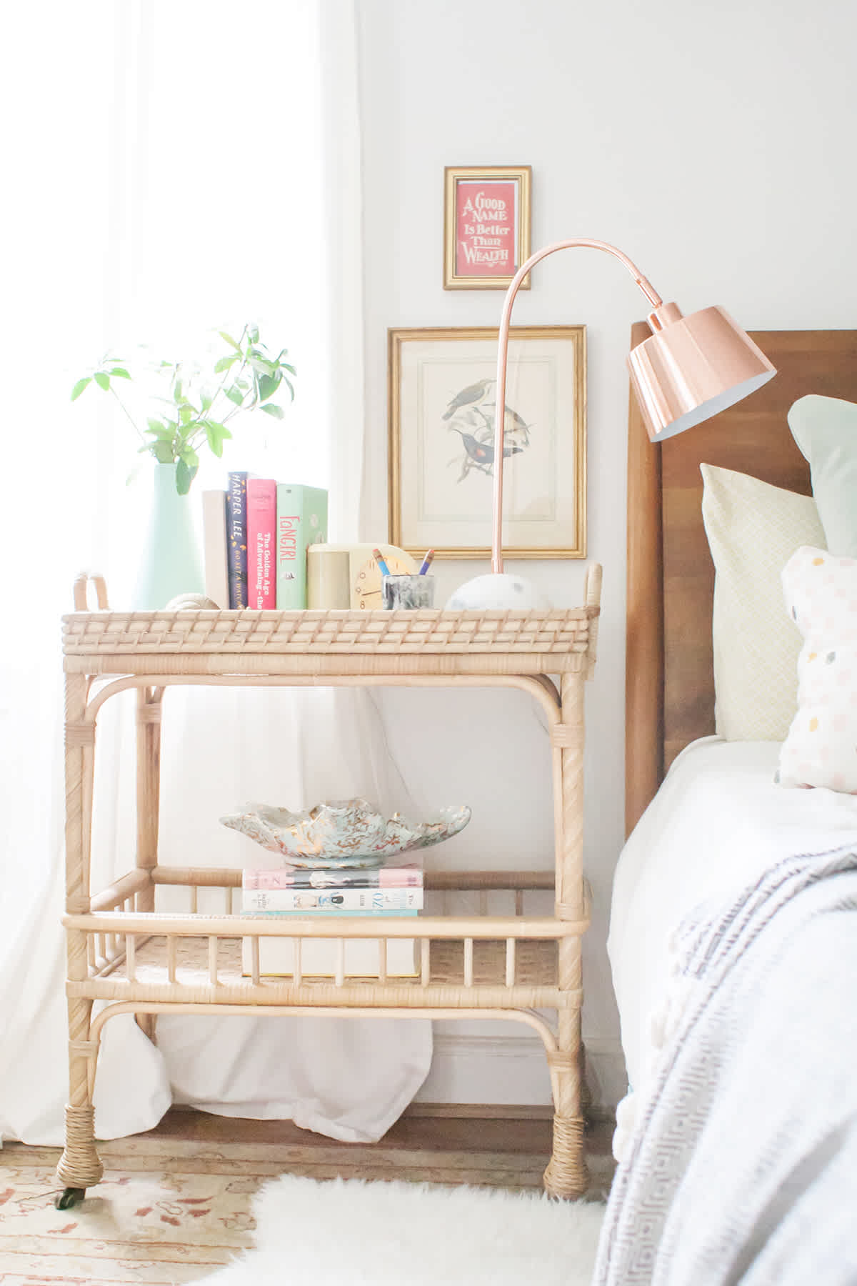 bedside table ideas