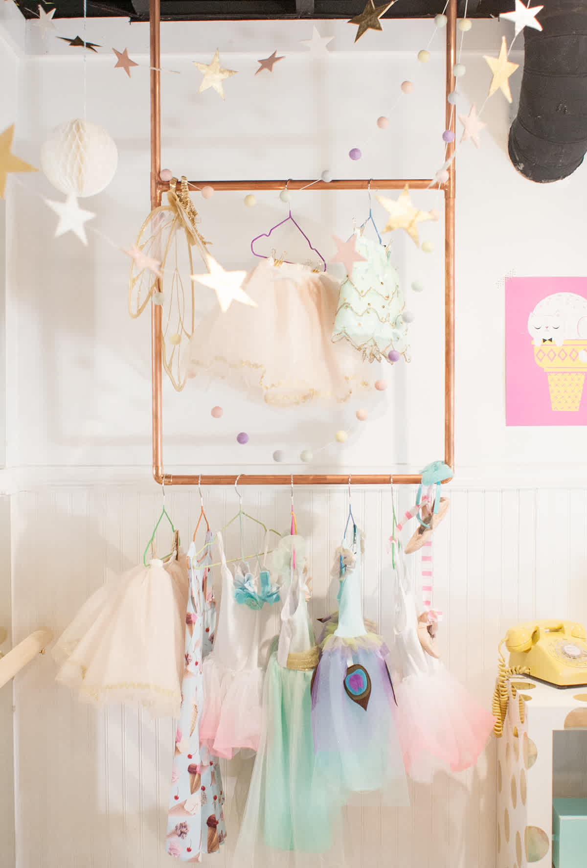 DIY simple dress up rack