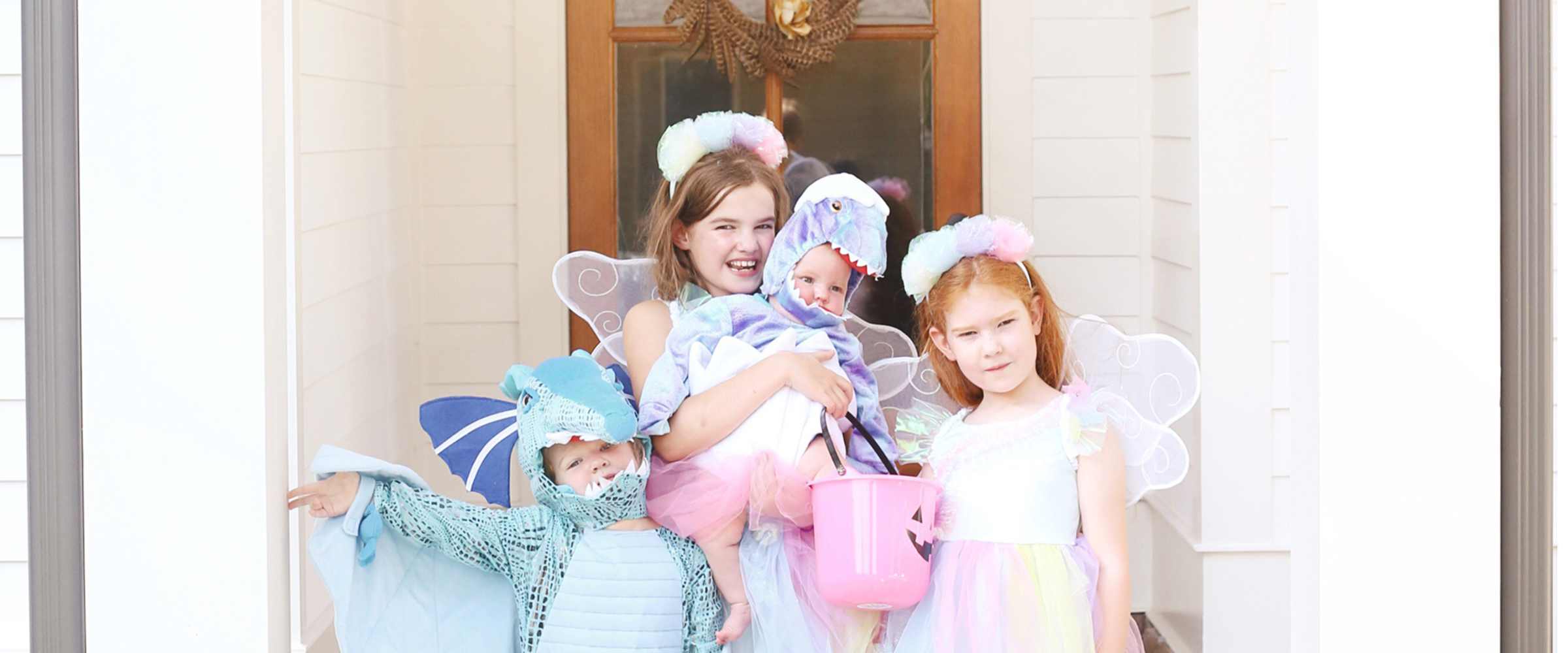 Adorable Sibling Costumes for Halloween