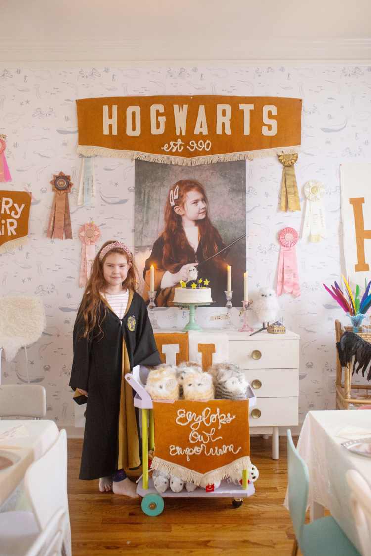 9 DIY IDEAS FOR A HARRY POTTER BIRTHDAY PARTY (Spanish) 