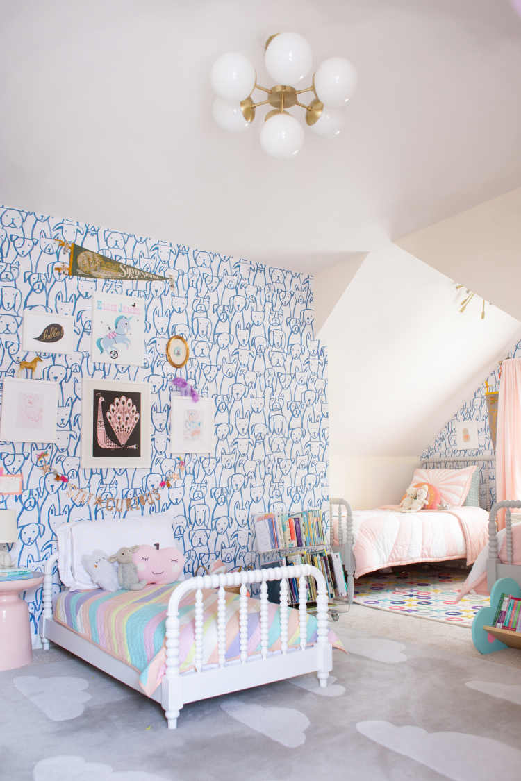 twin bed girls room