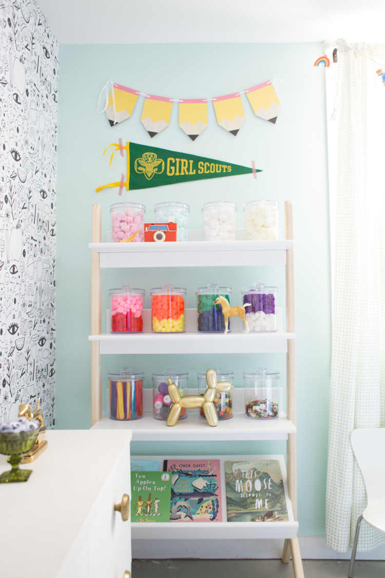 12 Cute Craft Room Decor Ideas