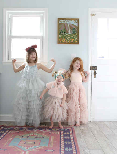 Great Source to Rent Dresses for Girls!