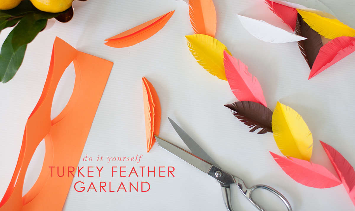 23 Neat Inexpensive Diy Thanksgiving Decorations For Every Household