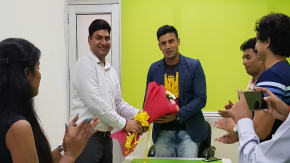 Vikas Sharma, President H2 Life Foundation, welcoming Sangram U Singh