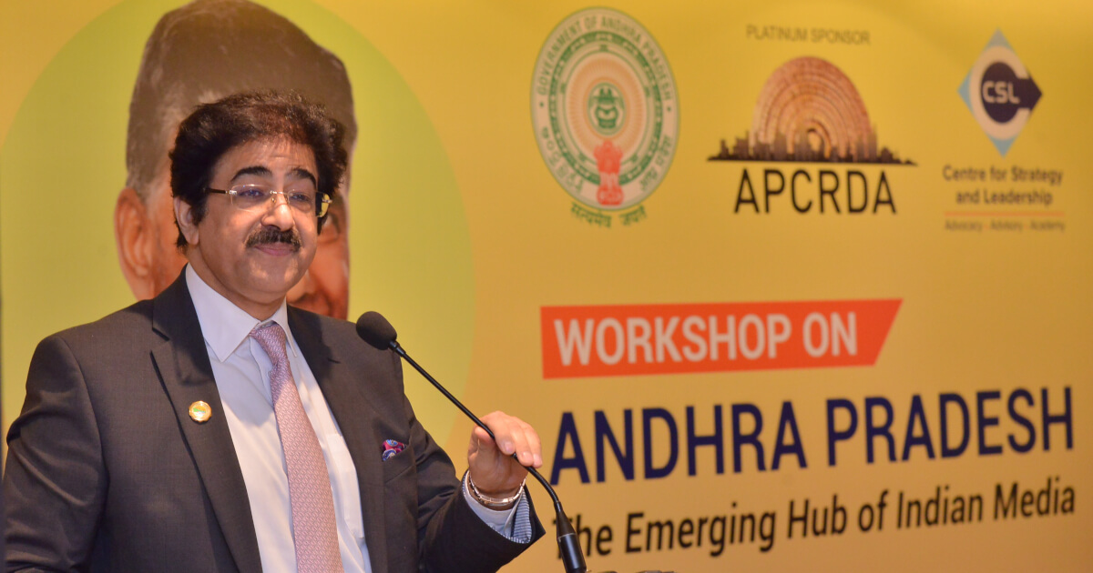 Shri Sandeep Marwah, Founder and Managing Director, Marwah Studios gave a passionate talk on why he might be the first to create the next film city in Amaravati