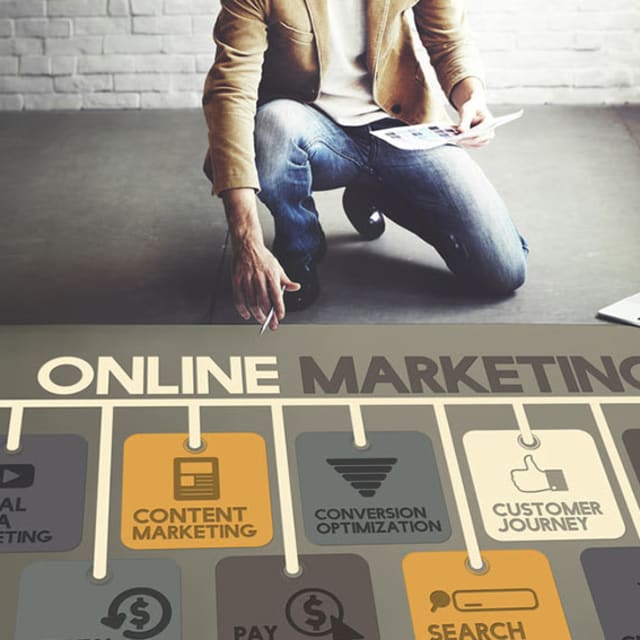 Online Marketing Manager/in
