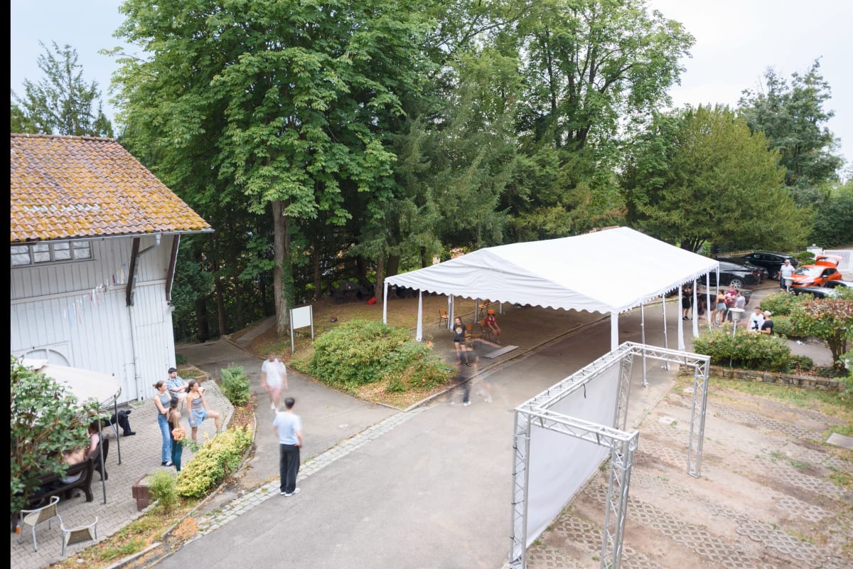Das fertig aufgebaute Zelt