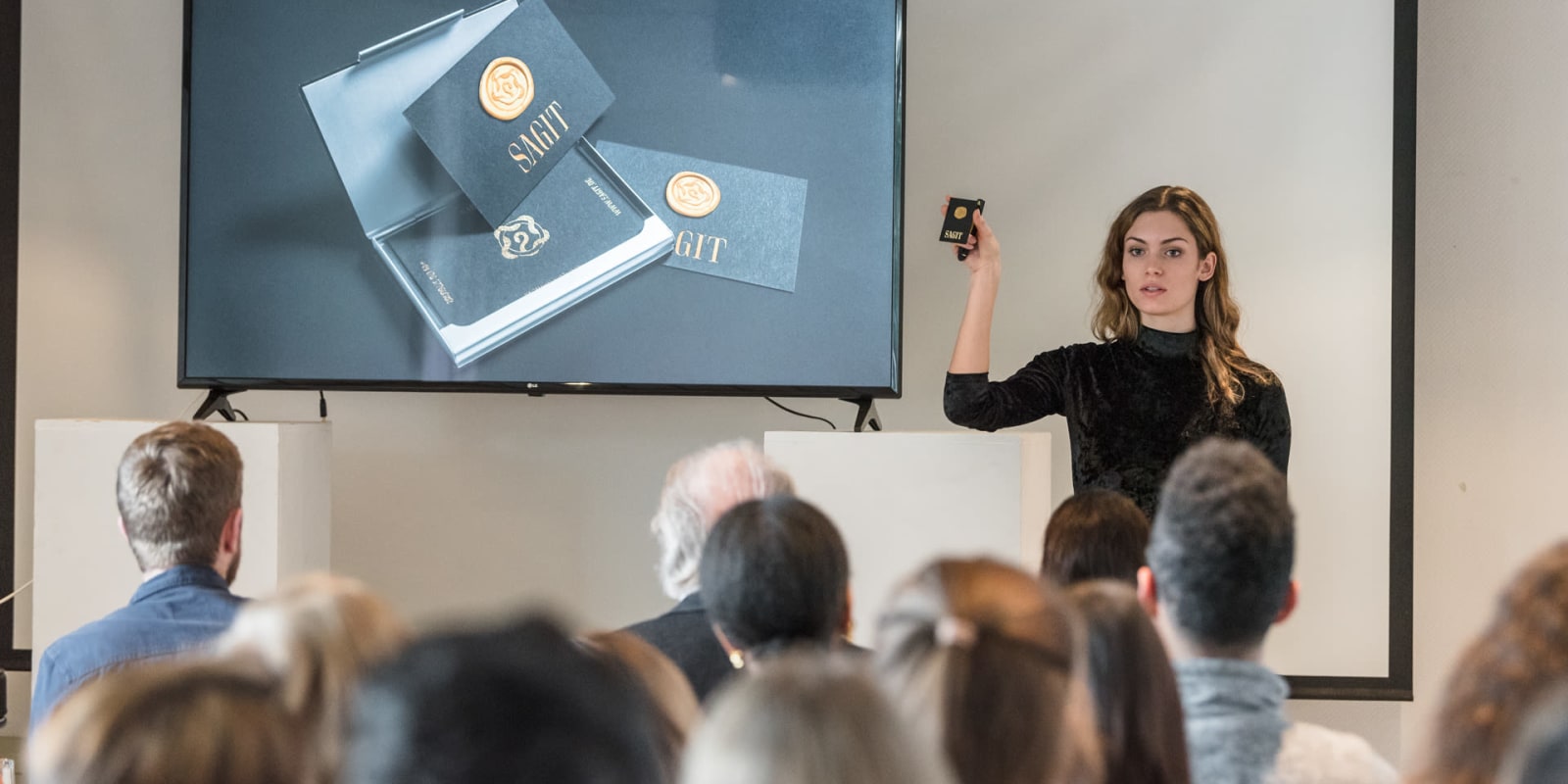 Professionelle Präsentation — Lazi Akademie Esslingen