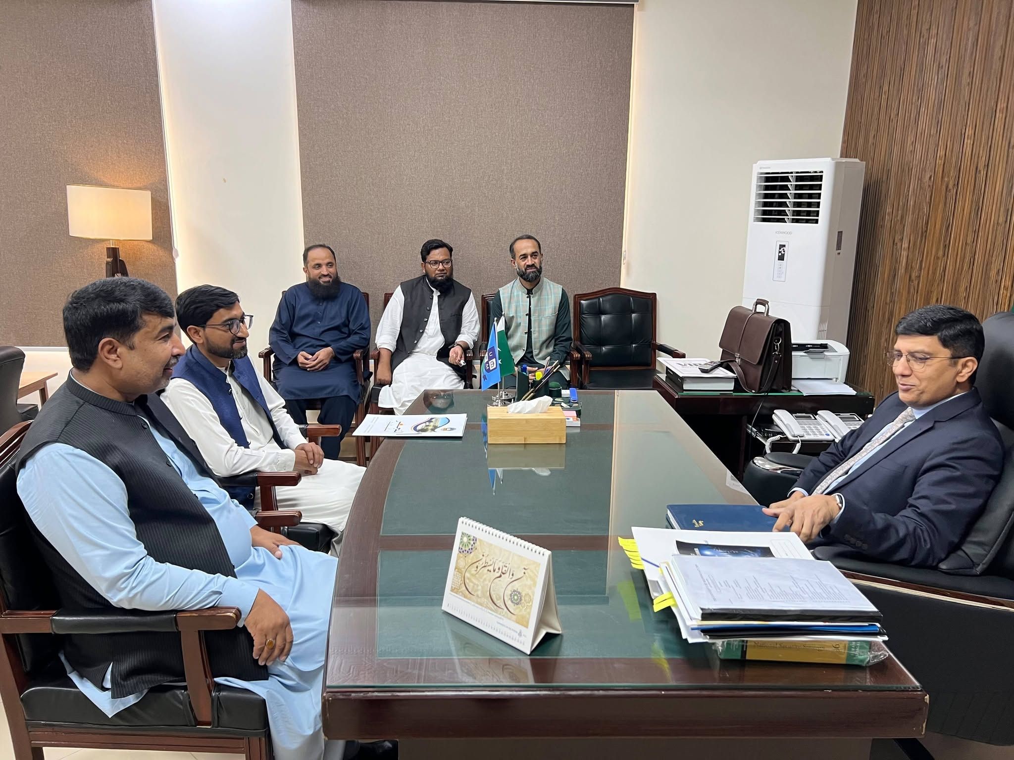 Delegation from Al-Fajr Institute Mari Indus Visits the University of Mianwali - photo 3