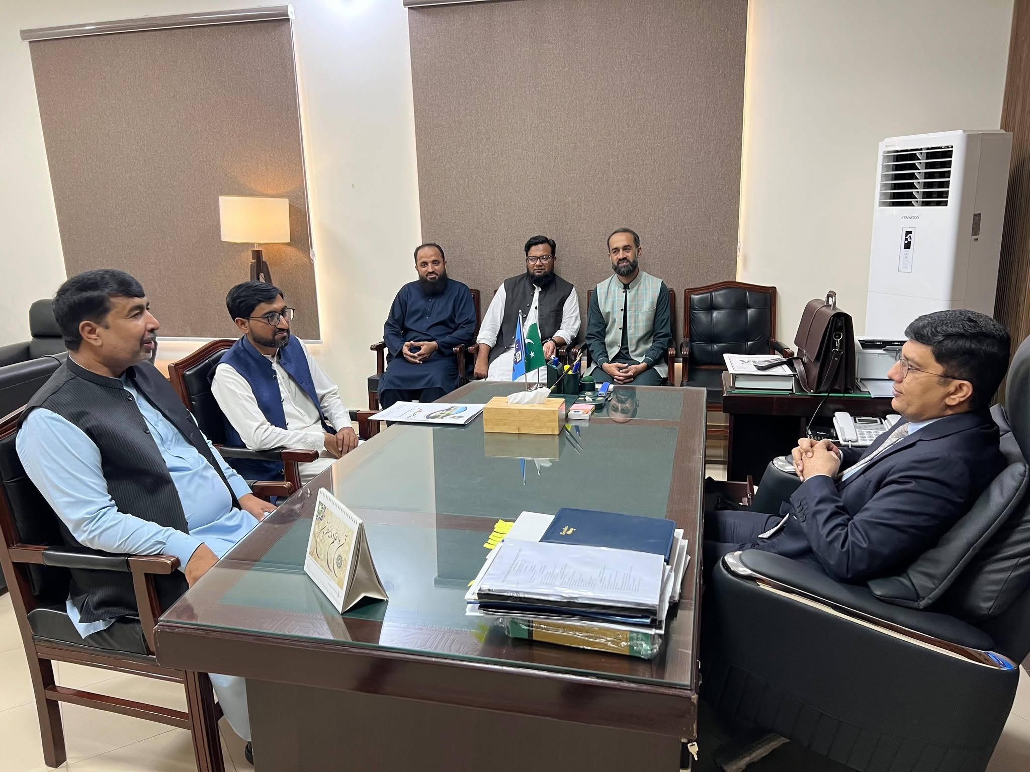 Delegation from Al-Fajr Institute Mari Indus Visits the University of Mianwali - photo 1