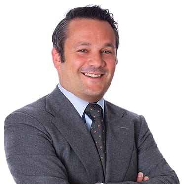 Simmons & Simmons hires Paris practice head