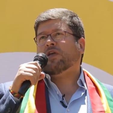 Bolivian opposition leader alleges court bias after award challenge