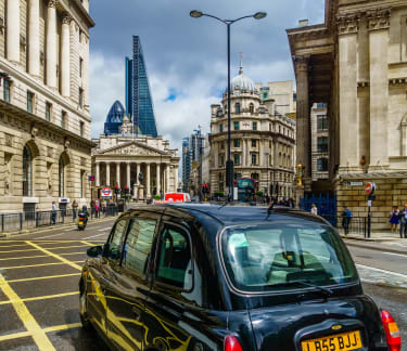 London Black cab in City of London