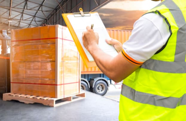 Man working with pallets