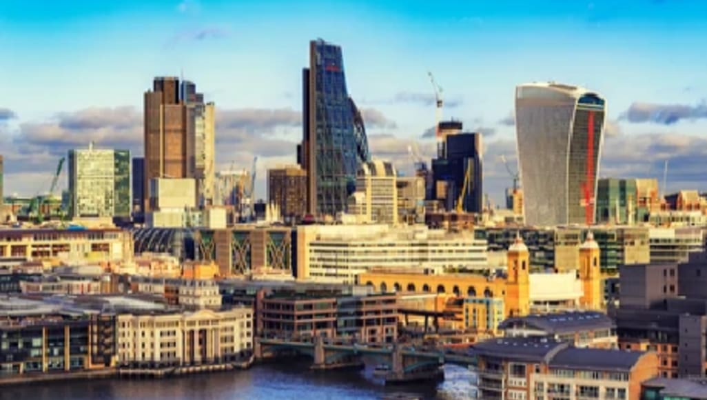 Landscape of London City with buildings in the background