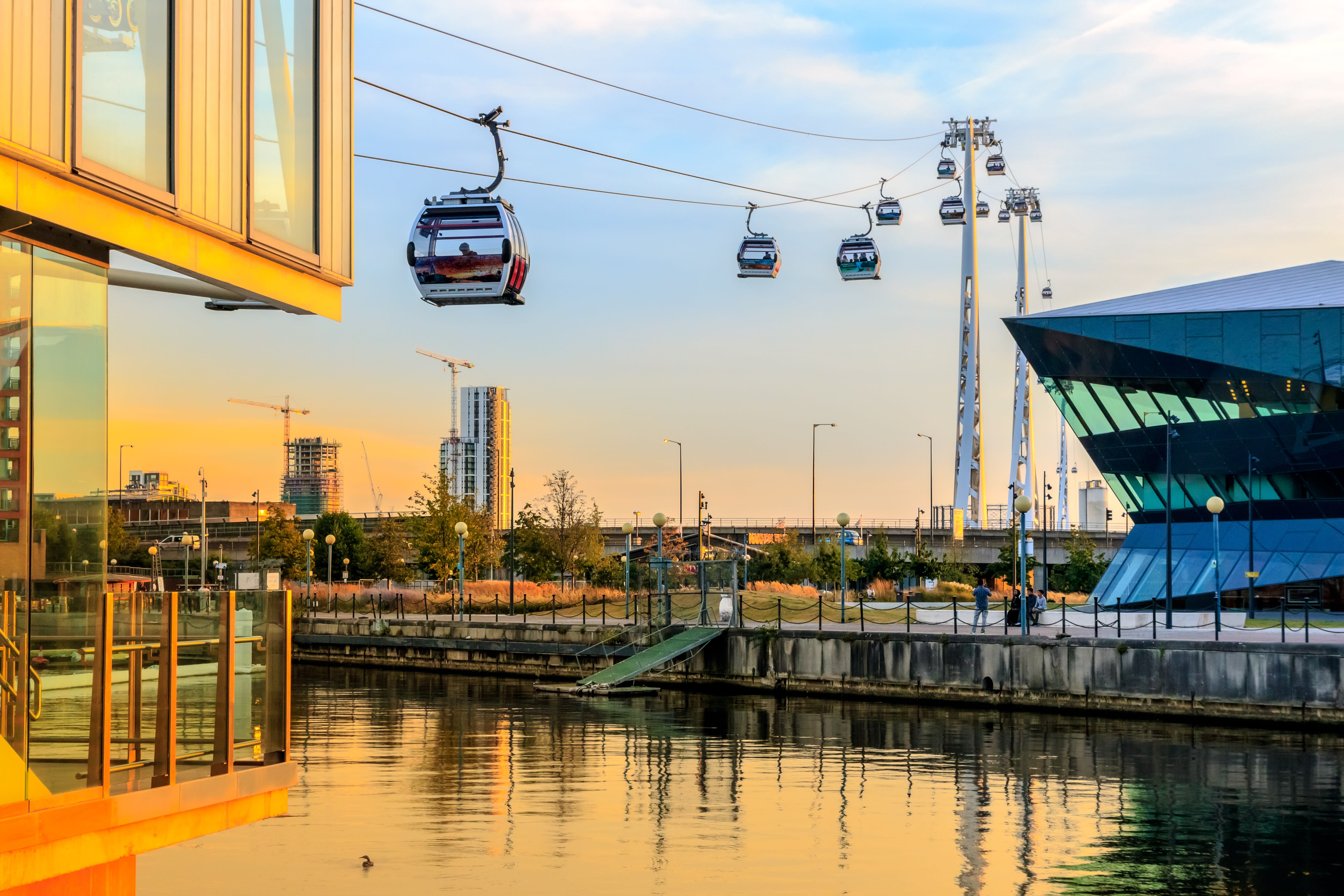 London image with cable cars