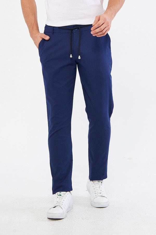 Ara Mevsimlik Slim Fit Pamuklu Beli Yarım Lastikli Açık Lacivert Erkek Pantolon - Rahatlıkta Şıklık — 1