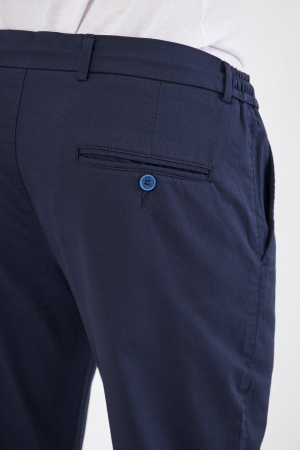 Ara Mevsimlik Slim Fit Pamuklu Beli Yarım Lastikli Koyu Lacivert Erkek Pantolon - Rahatlıkta Şıklık — 10