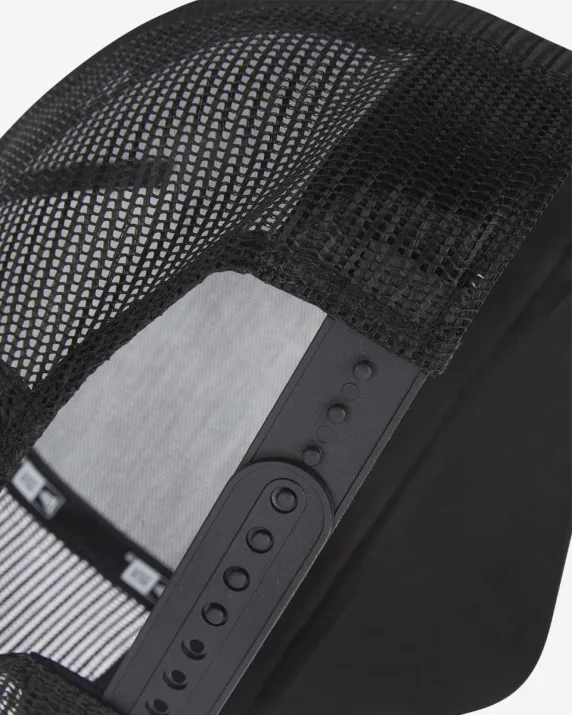 Leicester City New Era Black TW Trucker Cap