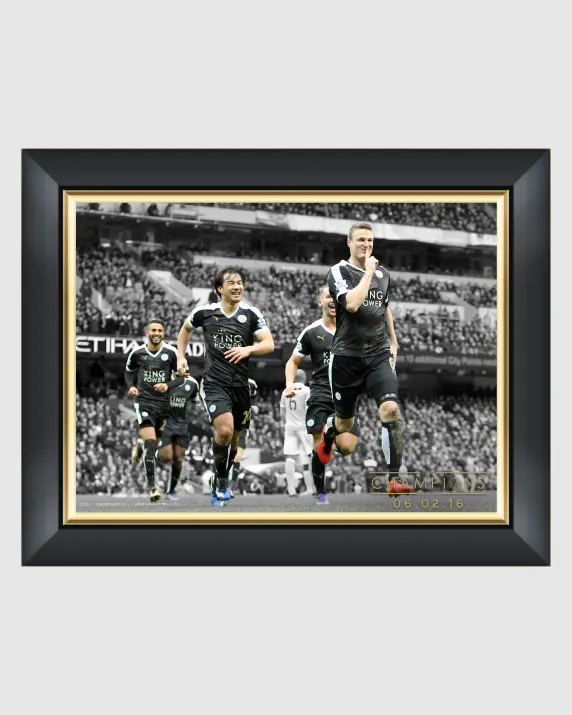 5000/1 Anniversary Collection - Iconic Moments - Robert Huth (Framed)                                                                                                                                                                                          