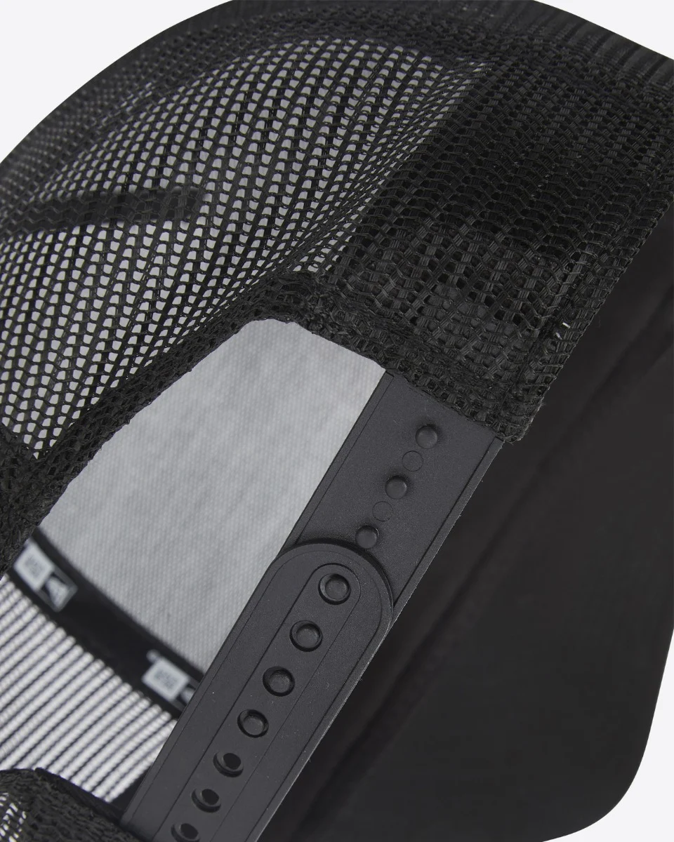 Leicester City New Era Black TW Trucker Cap