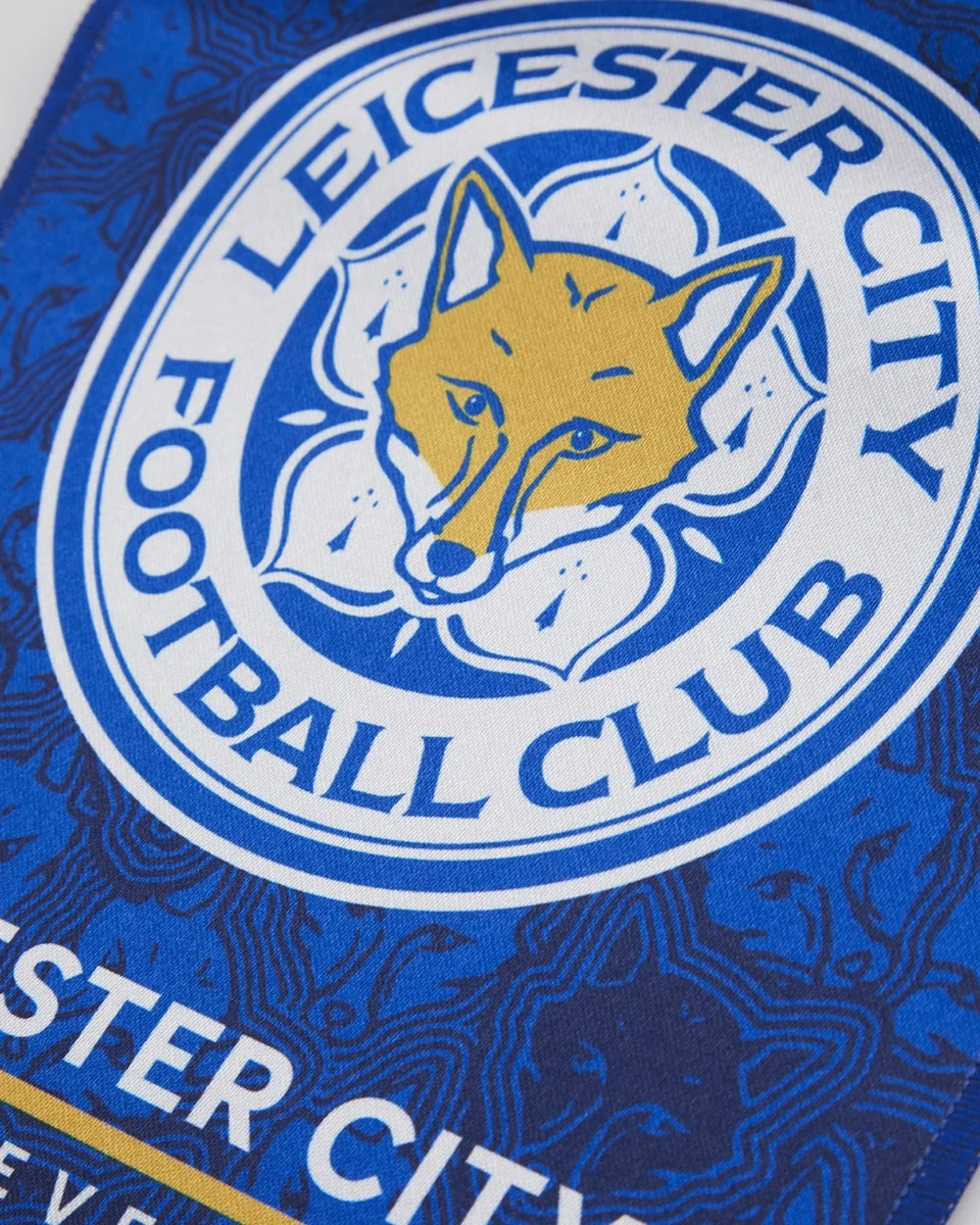 Leicester City Crest Pennant - Foxes Never Quit