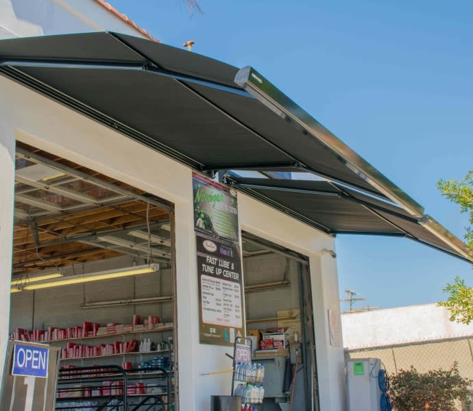 Girard commercial awnings