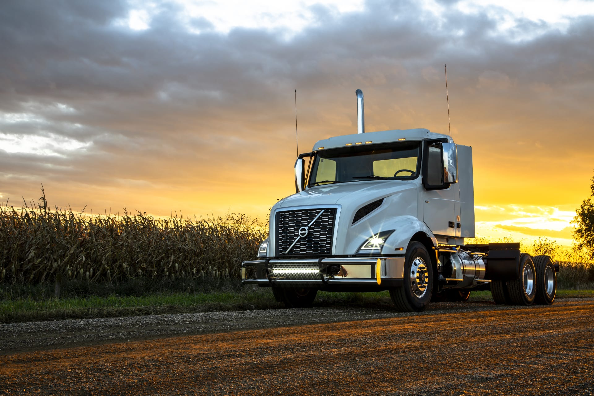 Volvo Semi Truck Rural Road Sunset