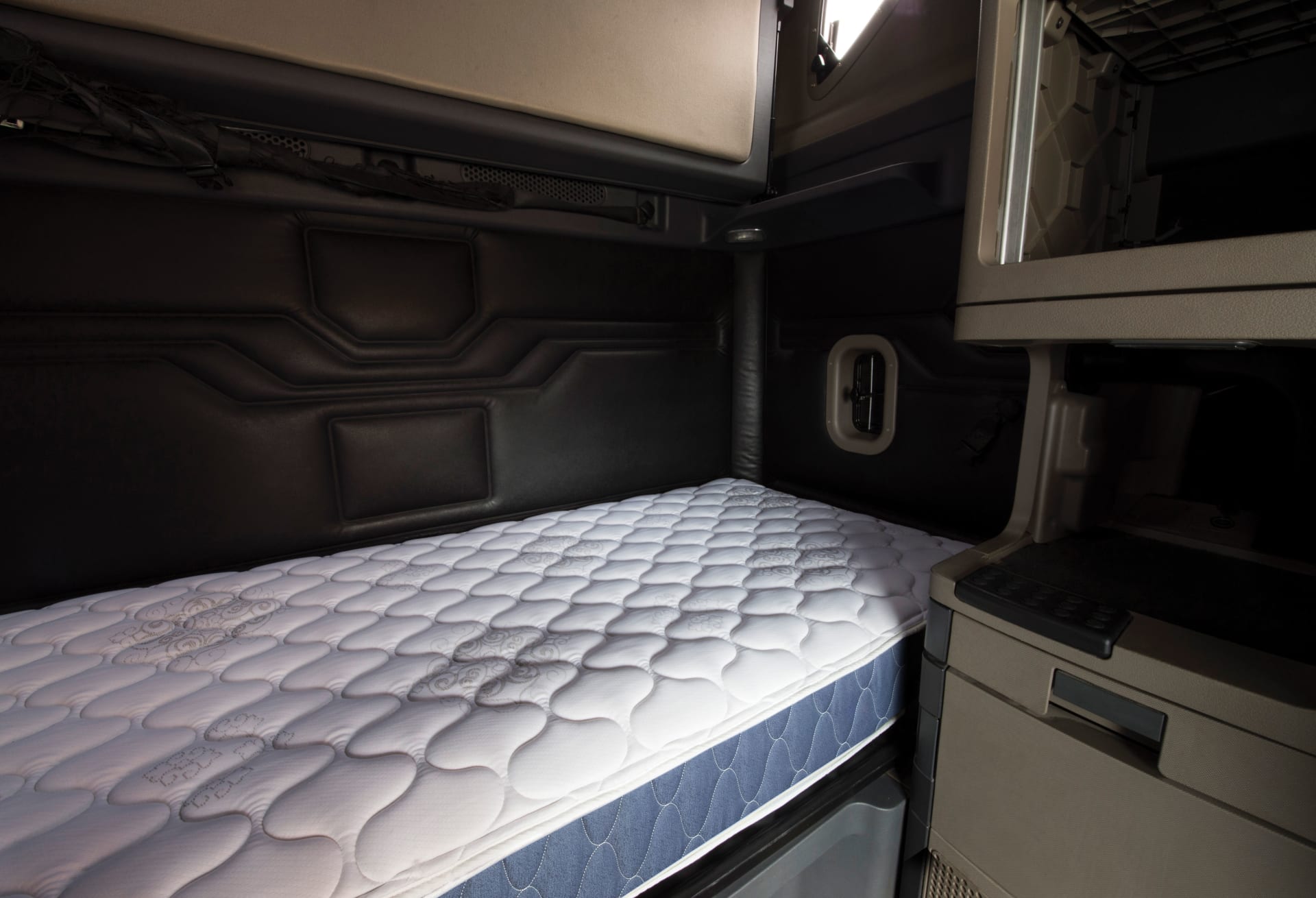 Heavy-Truck Mattress in Semi Cab Sleeping Space