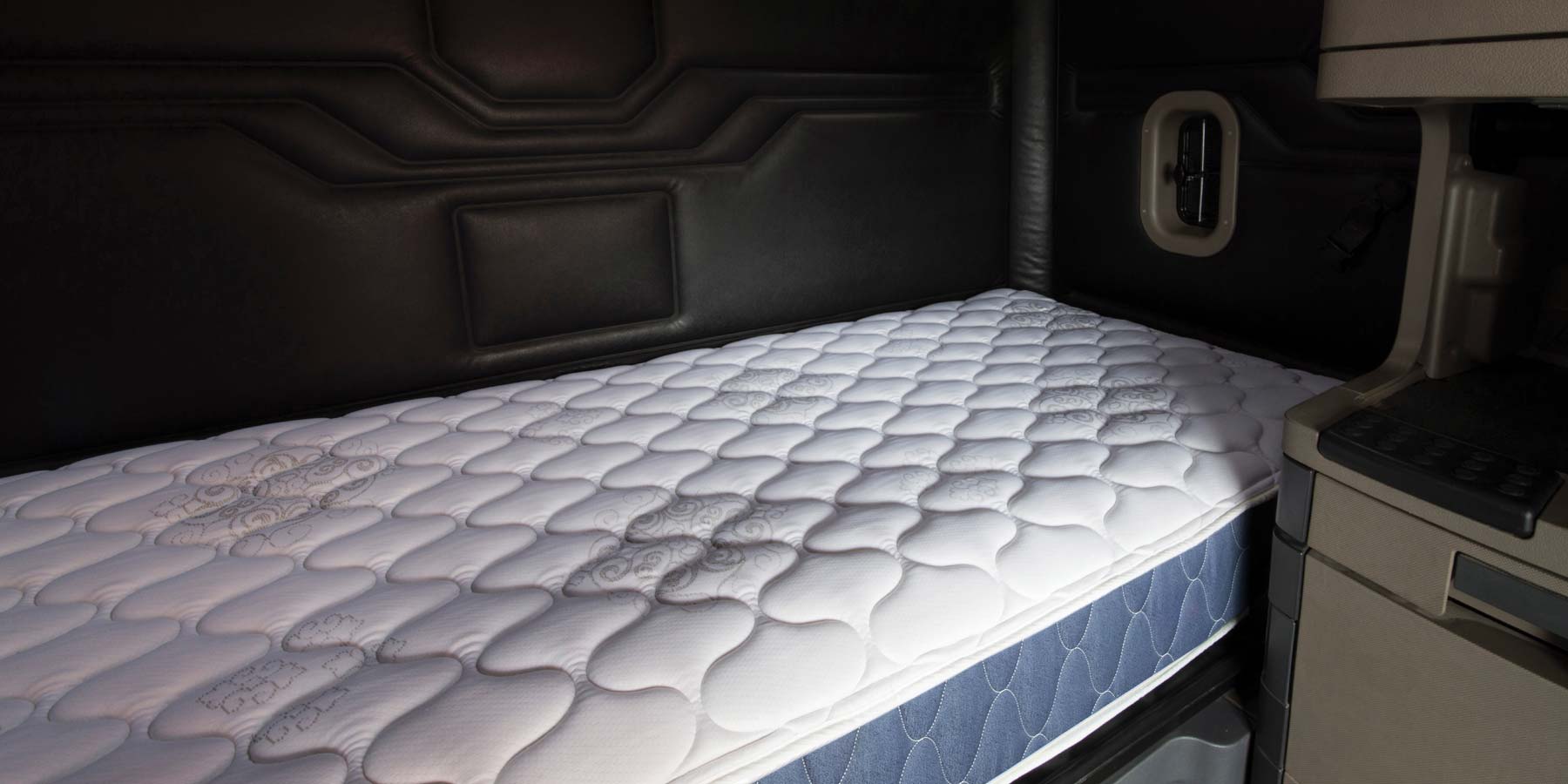 Semi Truck Cab Mattress Somnum Sleeper Series