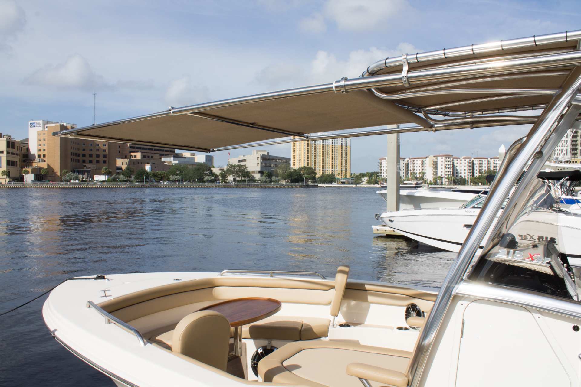 SureShade MTX Pull-out Manual Boat Shade
