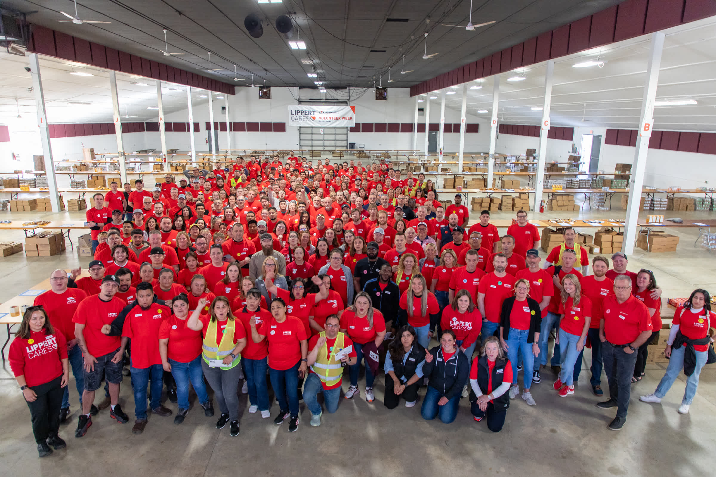 Lippert Team Members Rally to Serve Their Communities During 2025 National Volunteer Week Image