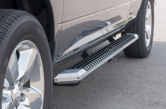 Side Bars vs. Running Boards