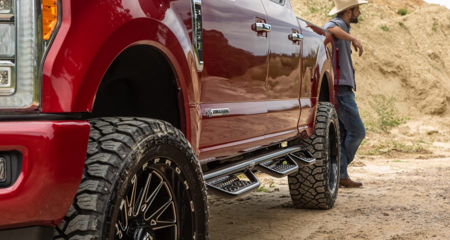 Nerf Bars Vs. Running boards — The Comprehensive Guide for Choosing Side  Steps for Your Truck