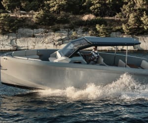 Lippert Chosen as Preferred Supplier of Windshield Solutions by RAND Boats