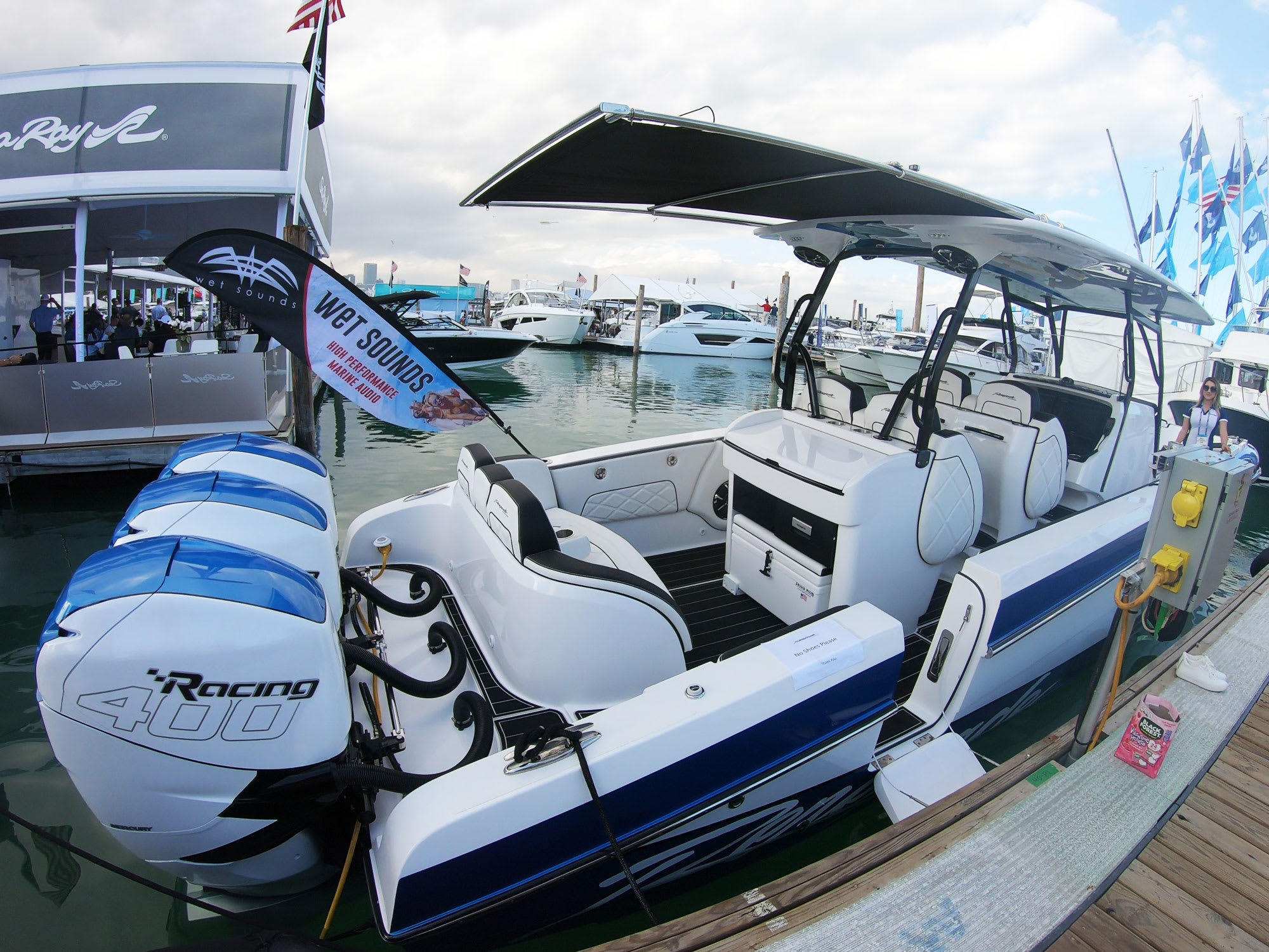 Renegade 38 Open – 1 Renegade Powerboats