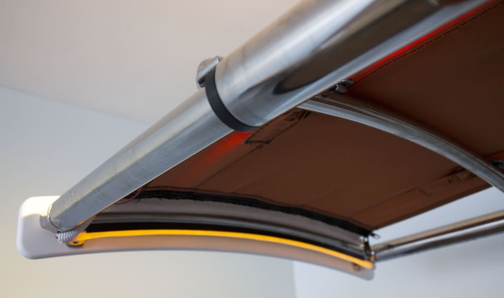 SureShade-Solar SureShade Solar Boat Shade