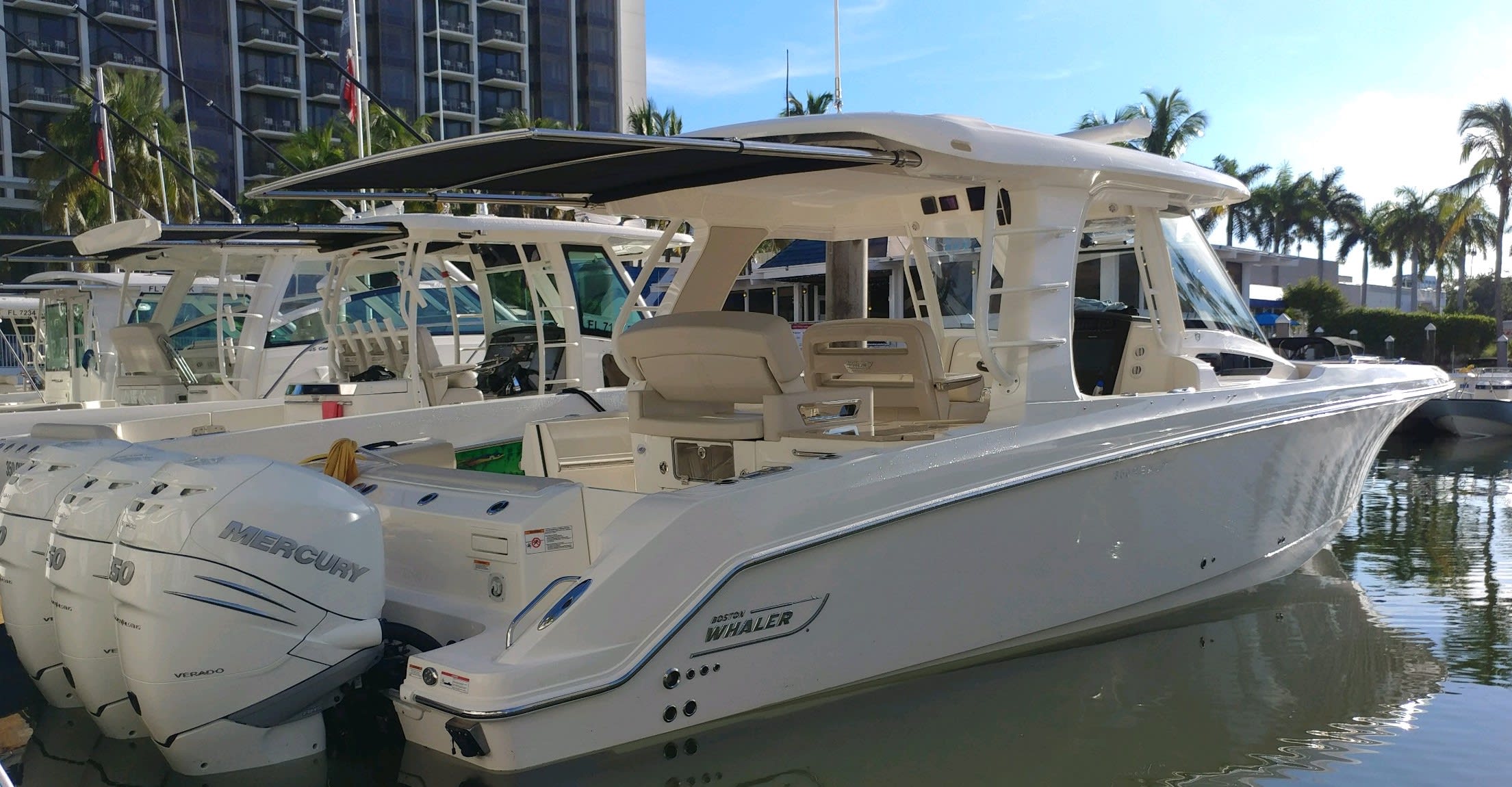 Boston Whaler 350 Realm-1 realm series