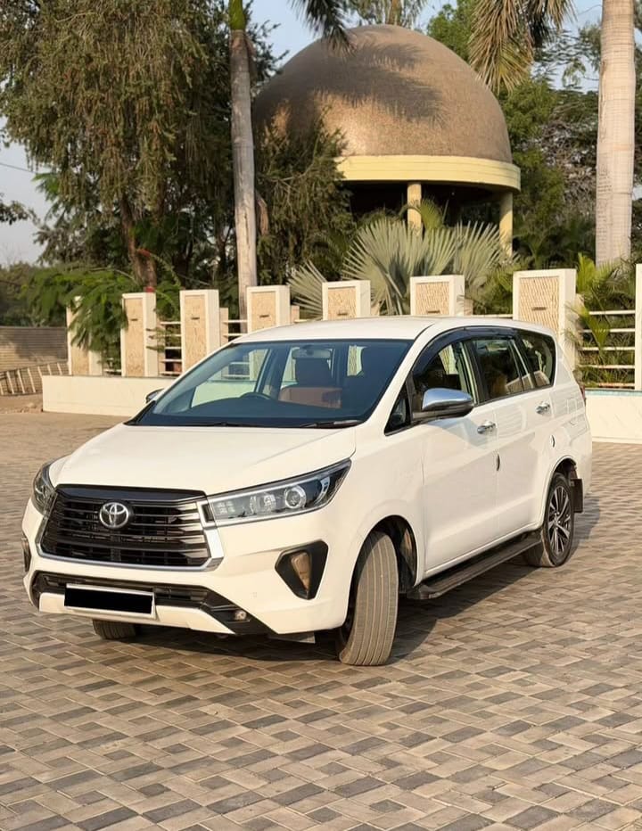 Innova Crysta