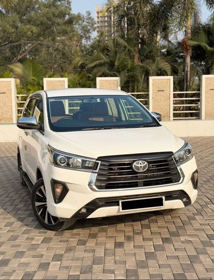 Innova Crysta
