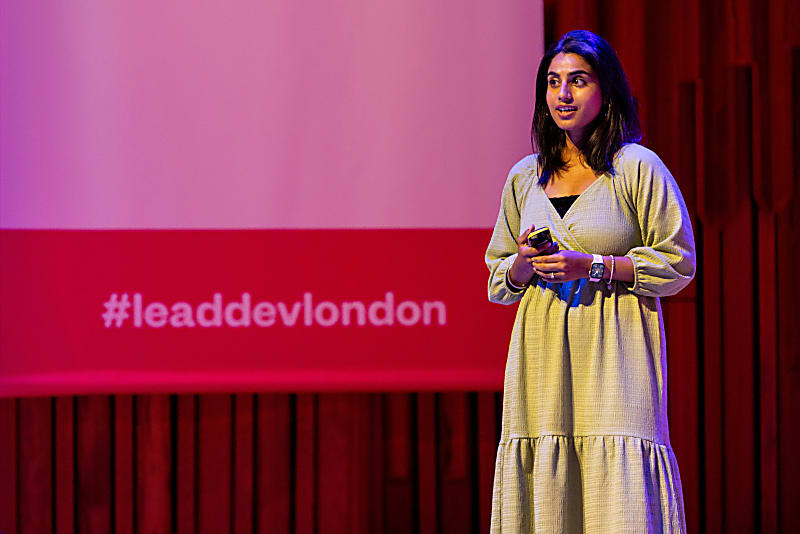London 22 speaker