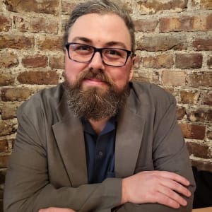 Tom Young Headshot – Tom Young