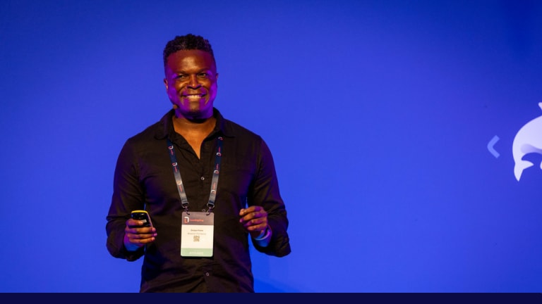 Dolapo Falola LeadingEng London