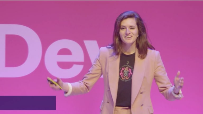 Beyond the hype – Practical steps to establishing and scaling your data & ML team talk by Elissa Verseput at LeadDev London 2024 Conference Hero Image